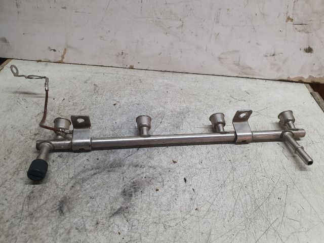 bontott OPEL ASTRA J Közösnyomócső