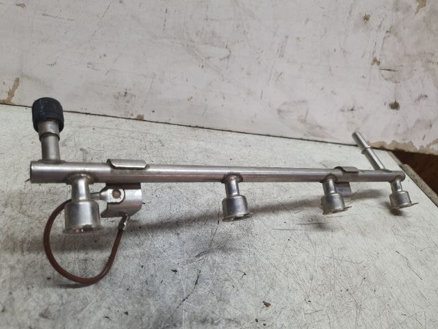 bontott OPEL ASTRA J Közösnyomócső