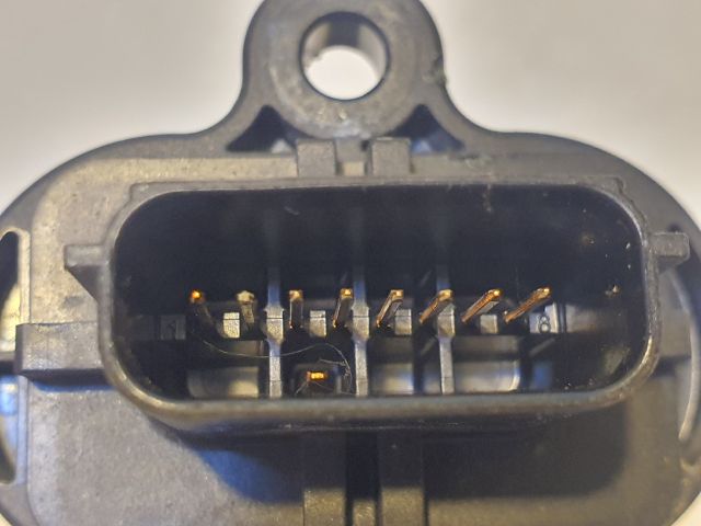 bontott OPEL ASTRA J Légtömegmérő