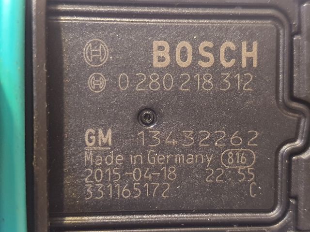 bontott OPEL ASTRA J Légtömegmérő