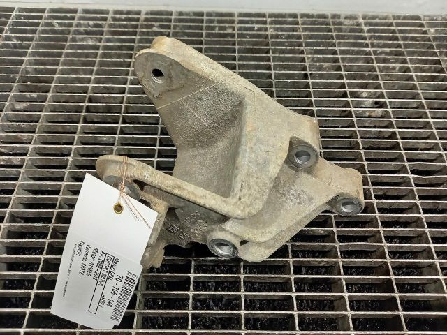 bontott OPEL ASTRA J Motor Tartó Bak (Pozíciófüggetlen)