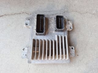 bontott OPEL ASTRA J Motorvezérlő