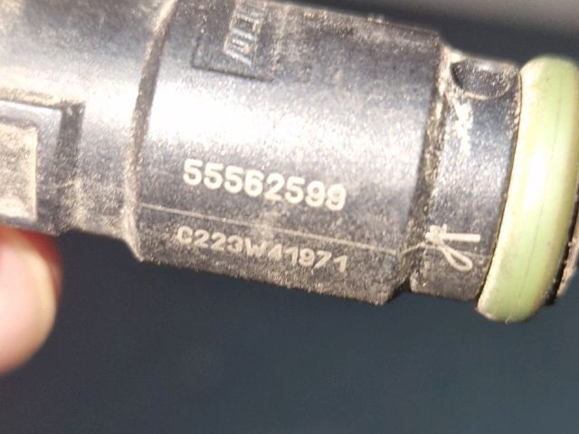 bontott OPEL ASTRA J Porlasztó (1 db)