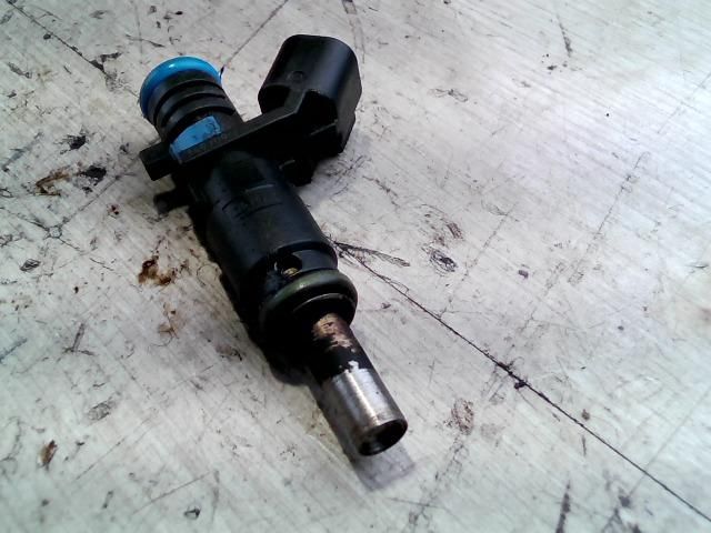 bontott OPEL ASTRA J Porlasztó (1 db)