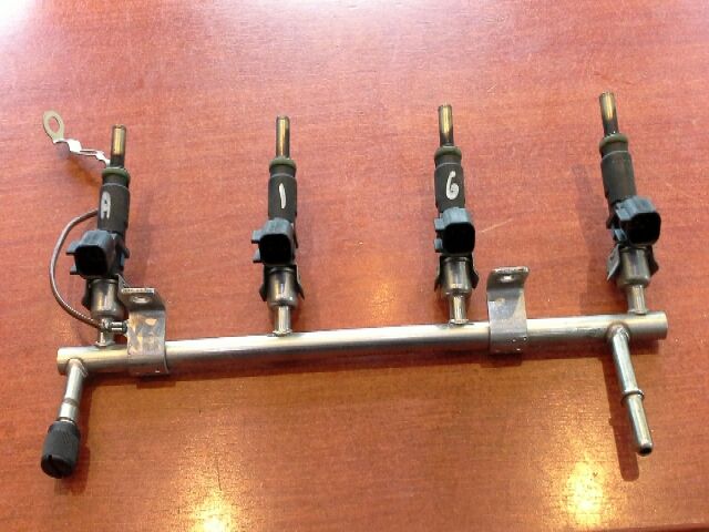 bontott OPEL ASTRA J Porlasztó (1 db)