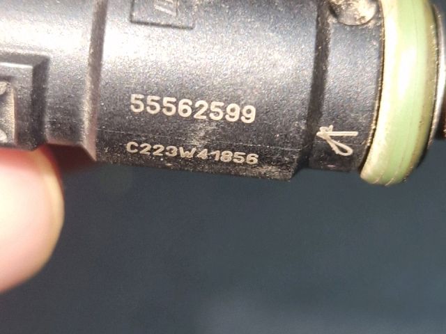 bontott OPEL ASTRA J Porlasztó (1 db)