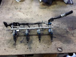 bontott OPEL ASTRA J Porlasztó Sor / Híd