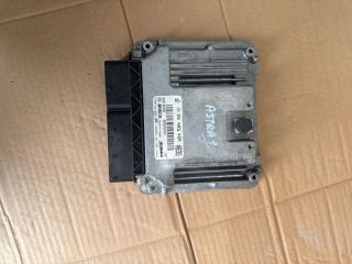 bontott OPEL ASTRA J Motorvezérlő