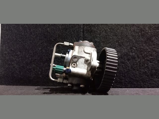 bontott OPEL ASTRA J Adagoló