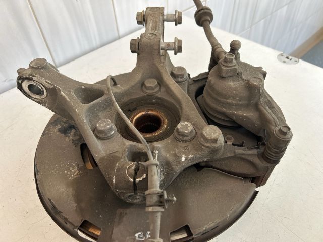 bontott OPEL ASTRA J Bal első Csonkállvány Kerékaggyal