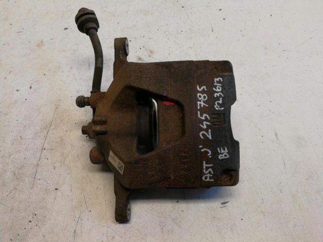 bontott OPEL ASTRA J Bal első Féknyereg Munkahengerrel