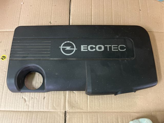 bontott OPEL ASTRA J Felső Motorburkolat