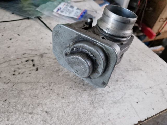 bontott OPEL ASTRA J Fojtószelep (Elektromos)