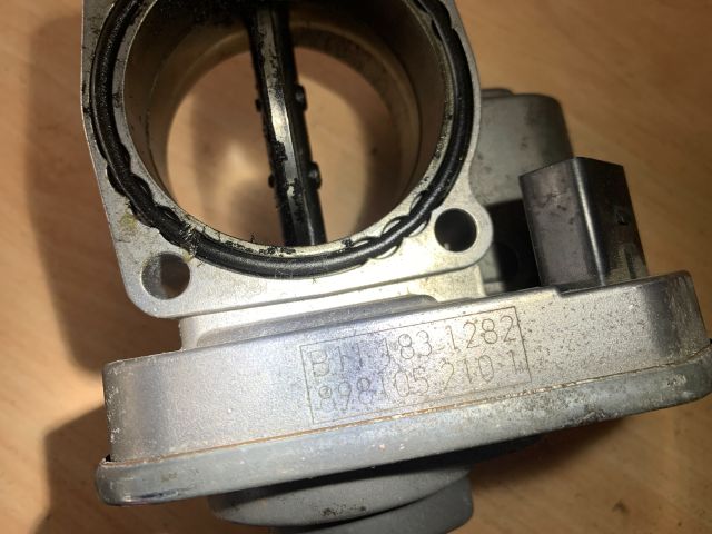 bontott OPEL ASTRA J Fojtószelep (Elektromos)