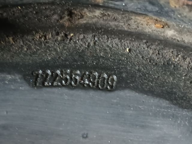 bontott OPEL ASTRA J Főtengely Szíjtárcsa