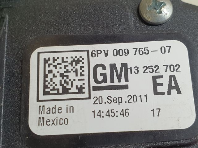 bontott OPEL ASTRA J Gázpedál (Elektromos)