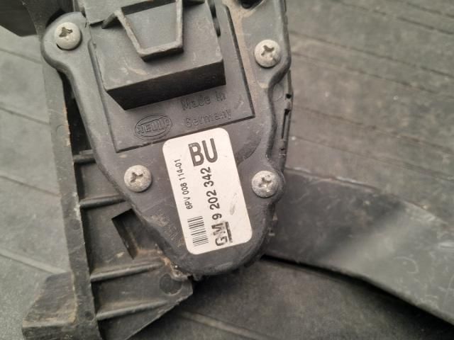 bontott OPEL ASTRA J Gázpedál (Elektromos)