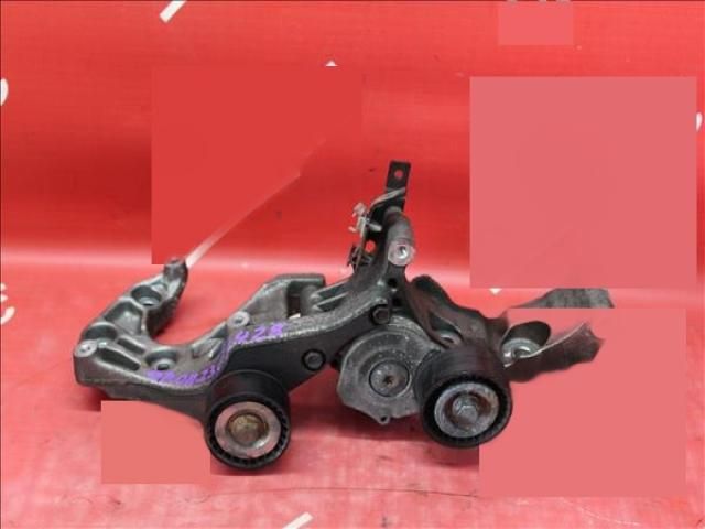 bontott OPEL ASTRA J Generátor Tartó Bak