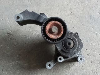 bontott OPEL ASTRA J Generátor Tartó Bak