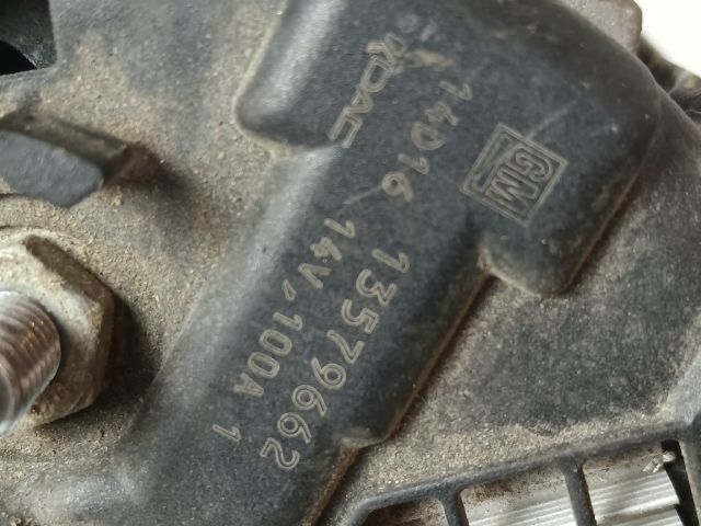 bontott OPEL ASTRA J Generátor