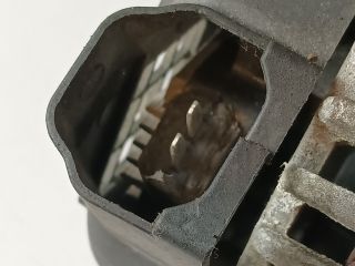 bontott OPEL ASTRA J Generátor