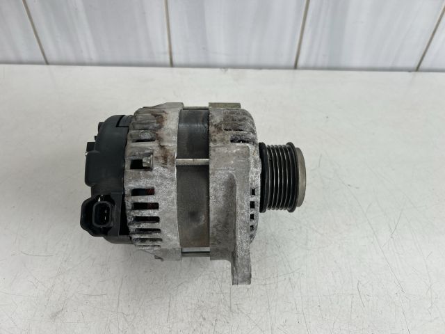 bontott OPEL ASTRA J Generátor