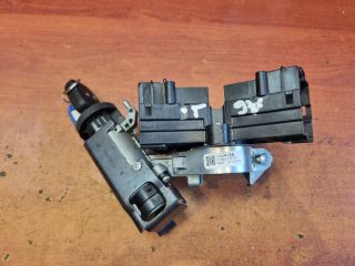 bontott OPEL ASTRA J Gyújtáskapcsoló Házzal