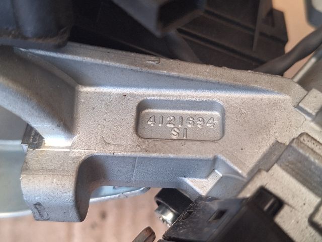 bontott OPEL ASTRA J Gyújtáskapcsoló Házzal