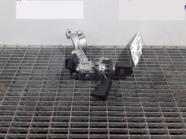 bontott OPEL ASTRA J Gyújtáskapcsoló