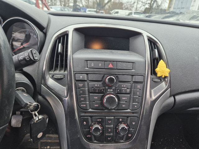 bontott OPEL ASTRA J Jobb első Csonkállvány Kerékaggyal