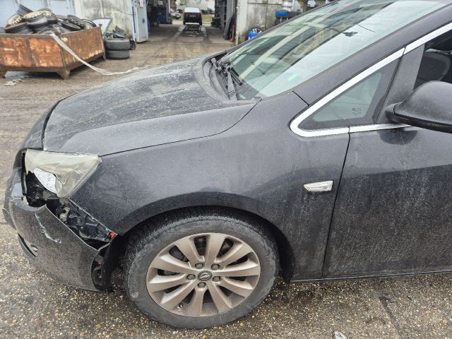 bontott OPEL ASTRA J Jobb első Gólyaláb (Lengécsillapító, Rugó)