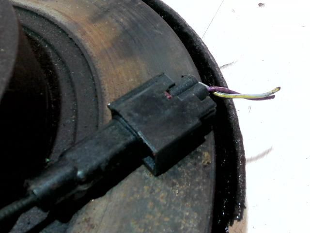 bontott OPEL ASTRA J Jobb hátsó Kerékagy