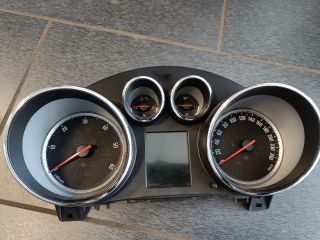 bontott OPEL ASTRA J Kilométeróra