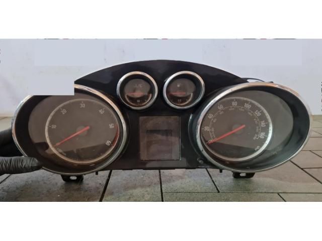 bontott OPEL ASTRA J Kilométeróra