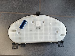 bontott OPEL ASTRA J Kilométeróra