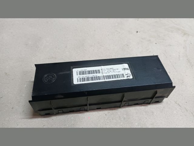 bontott OPEL ASTRA J Klíma Relé