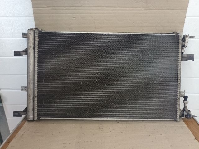 bontott OPEL ASTRA J Klímahűtő Radiátor