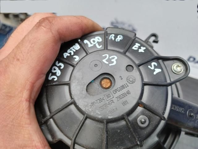 bontott OPEL ASTRA J Klímahűtő Ventilátor