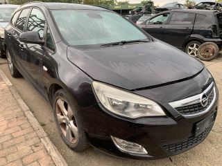 bontott OPEL ASTRA J Komplett Motor (Segédberendezésekkel)