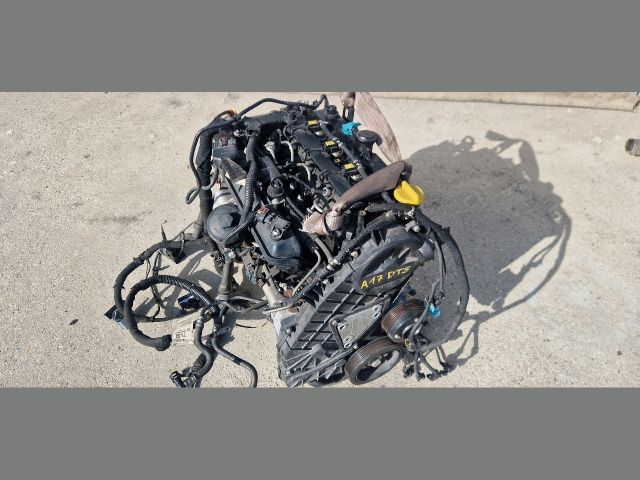 bontott OPEL ASTRA J Komplett Motor (Segédberendezésekkel)