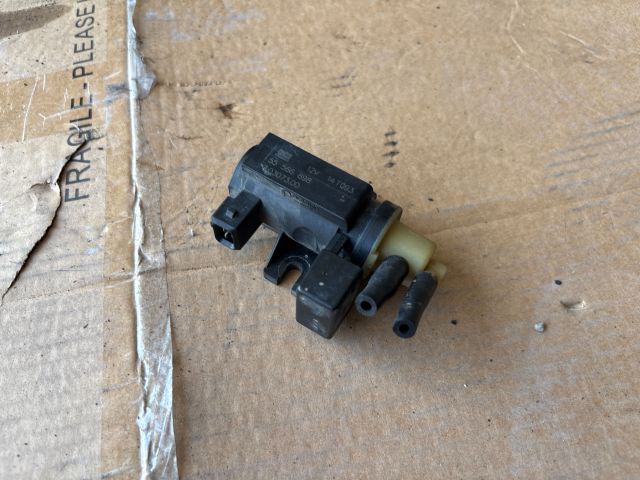 bontott OPEL ASTRA J Lefújószelep