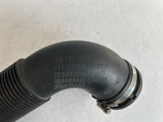 bontott OPEL ASTRA J Légbeömlő Cső
