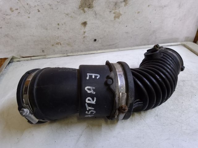 bontott OPEL ASTRA J Légbeömlő Cső