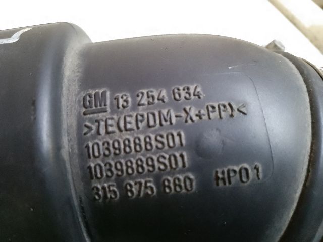 bontott OPEL ASTRA J Légbeömlő Cső