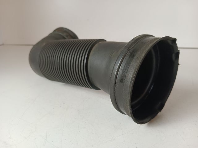 bontott OPEL ASTRA J Légbeömlő Cső