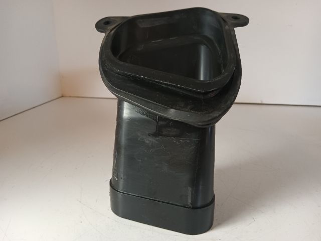 bontott OPEL ASTRA J Légbeömlő Cső