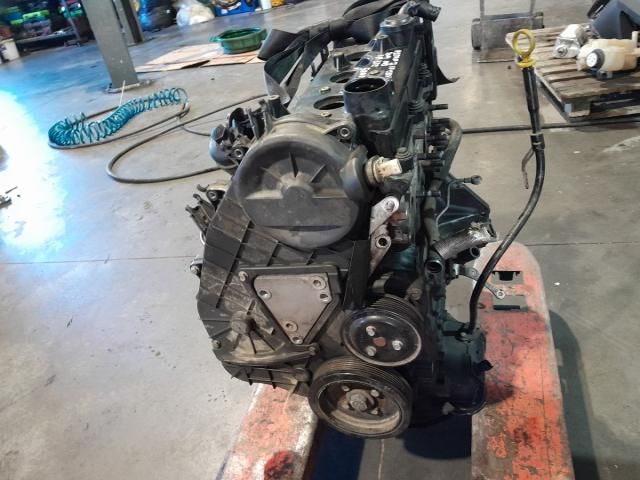 bontott OPEL ASTRA J Motor (Fűzött blokk hengerfejjel)