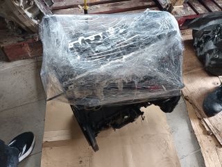 bontott OPEL ASTRA J Motor (Fűzött blokk hengerfejjel)