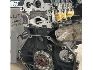 bontott OPEL ASTRA J Motor (Fűzött blokk hengerfejjel)