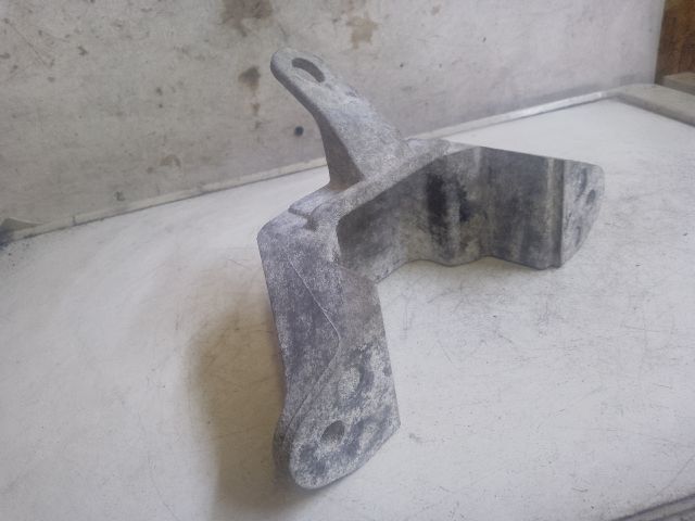 bontott OPEL ASTRA J Motor Tartó Bak Bal